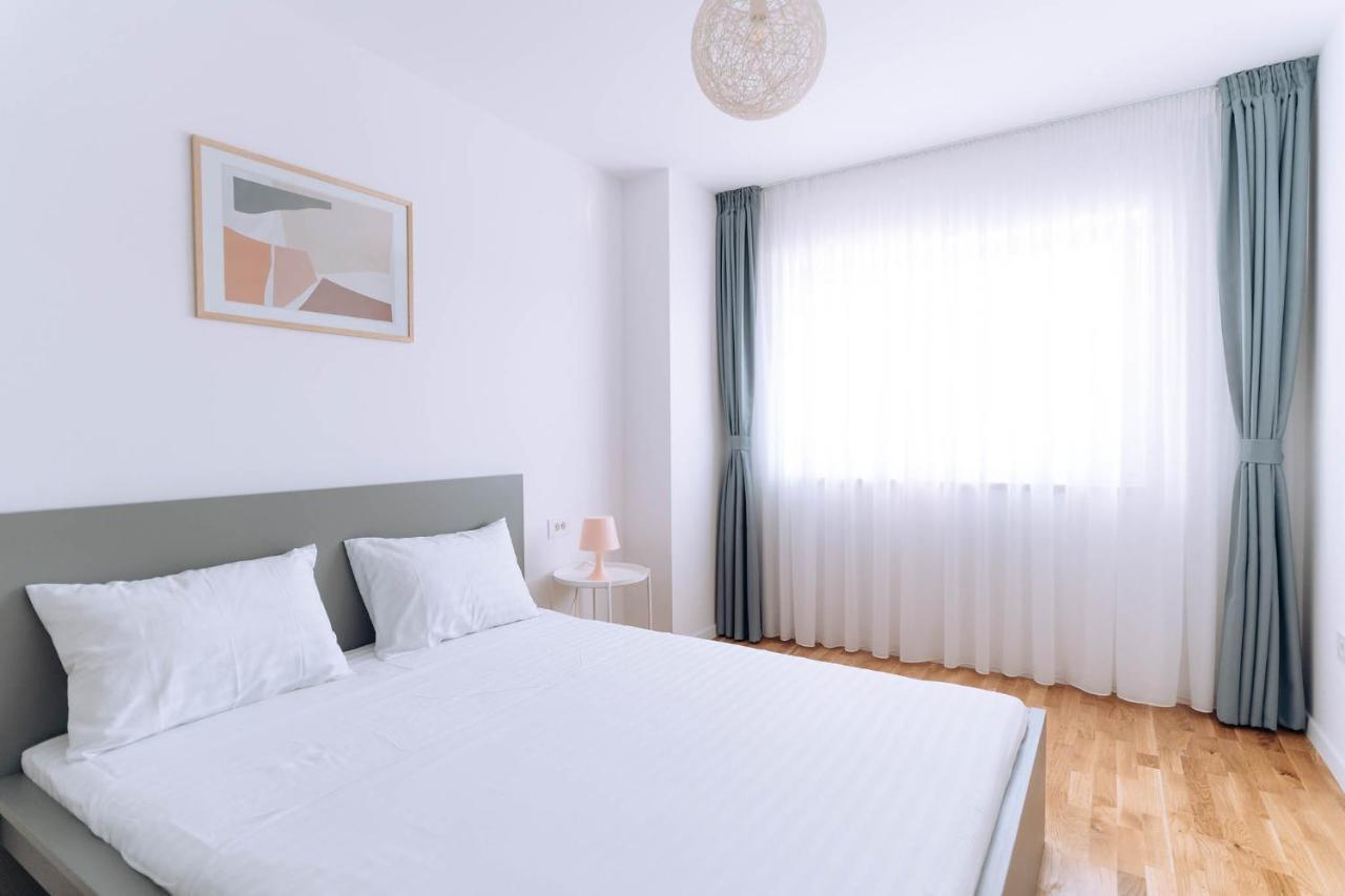 Flamingo Suites Oradea Zewnętrze zdjęcie